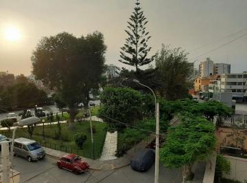 Departamento · 70m² · 2 Dormitorios · Alquilo Dpto. Precio Incluye Servicios Frente a Parque en Pueblo Libre