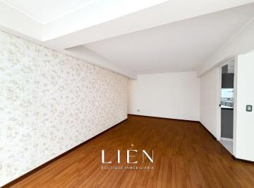 Departamento · 101m² · 3 Dormitorios · Venta de Departamento en Miraflores de 3 Dorm. con Cocina Remodelada
