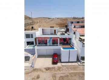 Casa · 161m² · 4 Dormitorios · Casa de Playa en Venta en Toyo Seco con Piscina, Terraza y Vista Al Mar