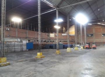 Nave industrial · 120m² · Almacén en Alquiler en Breña Desde 100 m² con Patio de Maniobras y Seguridad