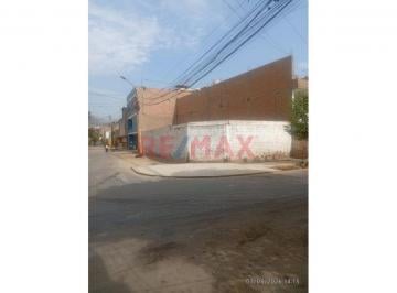 Terreno / Lote · 188m² · Terreno en Venta en Comas en Esquina 188 m² Ideal Para Vivienda o Negocio