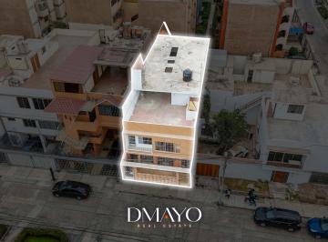 Casa · 294m² · 7 Dormitorios · Casa en Ginocchio, San Joaquin, Bellavista