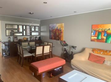 Departamento · 128m² · 3 Dormitorios · Vendo Espectacular Departamento Flat con Balcón y Vista a La Calle – Urb. Higuereta, Surco
