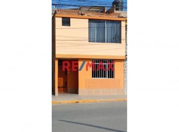 Casa · 193m² · 5 Dormitorios · Casa en Venta en Urb. Las Brisas, chiclayo.(C. Mosquera)