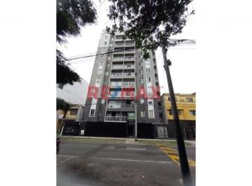 Departamento de 3 habitaciones, Lima · ¡De Estreno y Amoblado! Hermoso Departamento Frente a Parque en Pueblo Libre