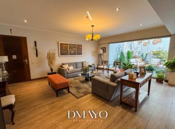 Departamento · 308m² · 4 Dormitorios · 3 Estacionamientos · Se Vende Espectacular Duplex en Basadre 4 Dorm. con Baño Incorporado