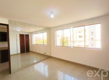 Departamento · 91m² · 3 Dormitorios · 1 Estacionamiento · Venta Departamento en Surco Frente a Parque
