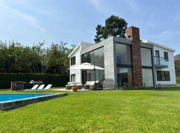 Casa de campo de 5 habitaciones, Cañete · Venta Casa de Campo