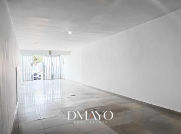 Local comercial · 76m² · Alquilo Local de 76 m² en La Av La Molina Cdra 7 - Zonif: Cz