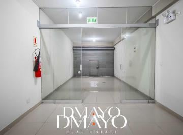 Local comercial · 52m² · ¡Oportunidad Comercial! Alquiler Local Estreno 52 m² | Puerta a La Calle | Jesús María, Piso 1
