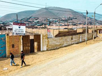 Terreno / Lote · 1300m² · Venta Terreno 1300 m² en Parque Porcino Ventanilla