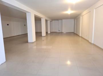 Local comercial · 200m² · ¡Gran Oportunidad de Alquiler Comercial en San Juan de Miraflores!