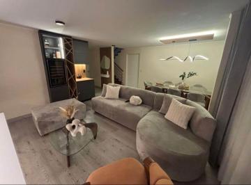 Departamento de 3 habitaciones, Arequipa · Alquiler de Exclusivo Dúplex en Cayma – Condominio Home
