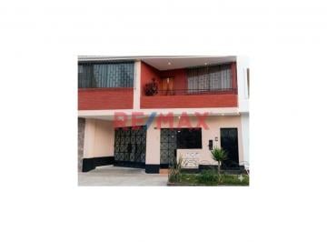 Casa de 2 habitaciones, Lima · Alquiler Casa 160 m² - Urb. Peru - Smp