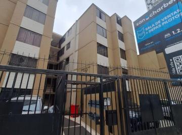 Una excelente oportunidad de inversión en un departamento cómodo, bien iluminado · Venta: Amplio Departamento con Excelente Distribución – S/ 480,000