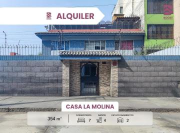 Casa · 353m² · 7 Dormitorios · 2 Estacionamientos · Alquiler Casa La Molina 2 Pisos