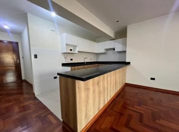 Departamento de 4 habitaciones, Lima · Dúplex de Estreno en Venta en San Miguel