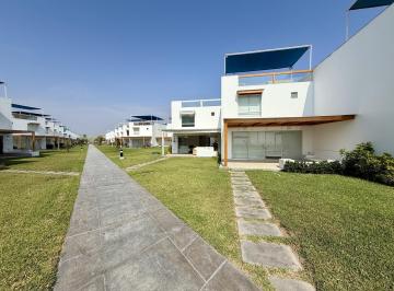 Casa · 165m² · 4 Dormitorios · 2 Estacionamientos · Casa en Asia Azul