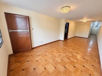 Departamento · 126m² · 3 Dormitorios · 1 Estacionamiento · Departamento en Venta - Surco