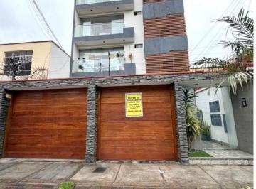 Departamento Venta 162m² de 4 habitaciones · Venta de Exclusivo Flat en Vista Alegre, Surco: El Espacio y La Libertad Que Tu Familia Merece