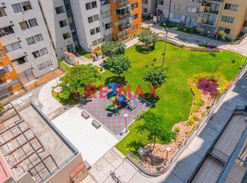 Departamento · 53m² · 2 Dormitorios · 1 Estacionamiento · Departamento Acogedor con Vista Interior | Condominio Moderno con Áreas Comunes