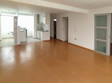 Departamento de 3 habitaciones, Lima · Ab - 1558 - Ocasión – Se Vende Estupendo Flat en Surco Viejo