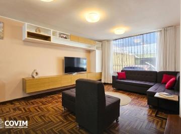 Departamento · 210m² · 4 Dormitorios · 1 Estacionamiento · Departamento en Venta en Cercado