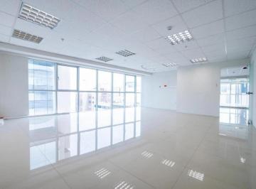 Local comercial · 5400m² · 30 Estacionamientos · Venta de Moderno Edificio Corporativo de 10 Pisos de 5397 m²
