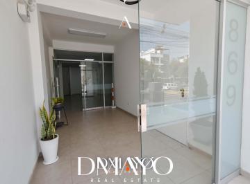 Local comercial · 121m² · Venta Local en Excelente Ubicación - Av Canadá - San Luis