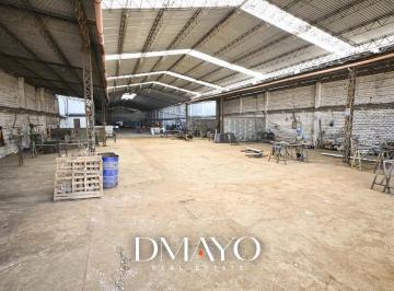 Local comercial · 2421m² · 10 Estacionamientos · Local en San Francisco de La Tablada de Lurin