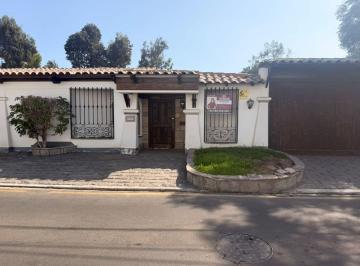 Casa de 3 habitaciones, Lima · Casa de Lujo con Sauna, Jacuzzi y Más en Exclusivos Condominio El Haras de La Molina