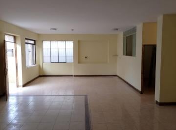 Oficina comercial · 120m² · Alquilo 1er Piso Ideal Para Oficina a Una Cuadra del Mercado de Villa Jardín