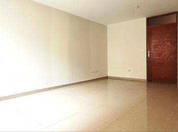Departamento · 75m² · 2 Dormitorios · Vendo Departamento Primer Piso Limite con San Miguel