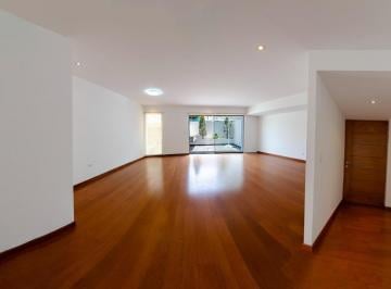 Departamento · 167ha · 3 Dormitorios · 4 Estacionamientos · Vendo Departamento en La Mejor Zona de San Isidro en Primer Piso