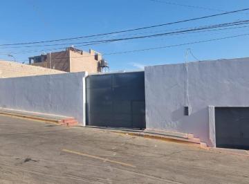 Local comercial de 4 habitaciones, Ilo · Alquiler Local Comercial