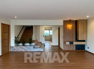 Departamento · 184m² · 3 Dormitorios · Dúplex de Lujo con Vista Al Mar en Miraflores – ¡Oportunidad Única!