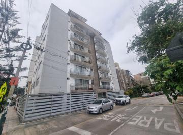 Departamento de 2 habitaciones, Lima · ¡Excelente Oportunidad de Inversión o Vivienda en Surquillo!
