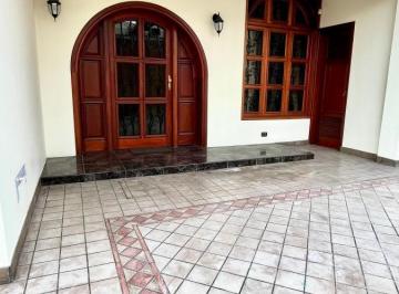 Departamento de 3 habitaciones, Lima · Amplio Departamento 143 m² en 1er Piso con Terraza, Parrilla y Cochera Para 2 Autos - San Miguel