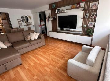 Departamento de 3 habitaciones, Arequipa · Duplex en Venta en El Solar de Challapampa