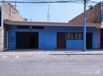 Casa · 247m² · Casa en Venta en Comas – Ubicación Estratégica