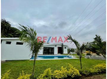 Casa · 856m² · 5 Dormitorios · Casa de Lujo en Venta en Reque