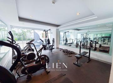 Departamento · 248m² · 4 Dormitorios · 1 Estacionamiento · Dúplex 248 m² en Derby con 4 Dorm.