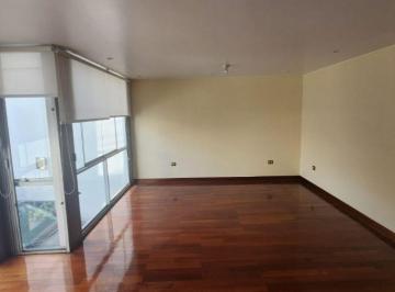 Departamento de 4 habitaciones, Lima · Alquiler de Departamento en Urb. Portada del Sol - La Molina