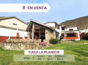 Casa · 310m² · 5 Dormitorios · 4 Estacionamientos · Venta Casa - Calle Rincón Cdra. 1 - La Planicie La Molina