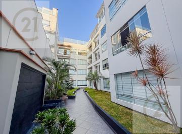 Departamento · 274m² · 5 Dormitorios · 2 Estacionamientos · Dúplex en Chacarilla San Borja