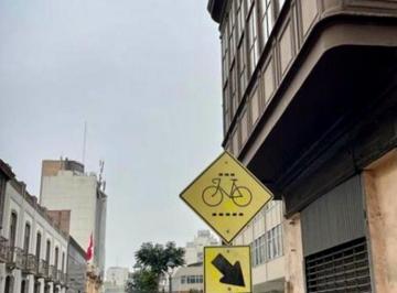 Local comercial · 216m² · Local en Alquiler, Cerc Ado de Lima