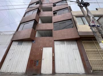 Local comercial · 200m² · Se Alquila Local en Ate Vitarte