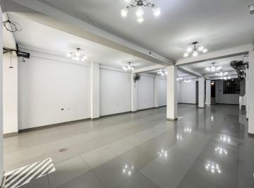 Local comercial · 114m² · Se Vende Local Comercial y Mini Departamento en Bayovar Sjl