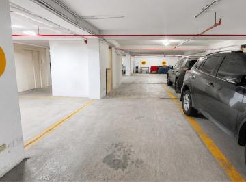 Garage , Lima · Venta de Cochera en Miraflores - a m de Parque Kennedy