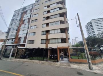 Departamento · 122m² · 3 Dormitorios · 2 Estacionamientos · Departamento en Venta en Miraflores_2do Piso/3dorm/2 Baños/ Sal Comedor con Balcon/2 Cocheras